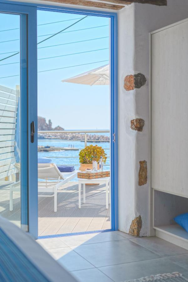 Fantasea Luxury Suite Khora Sfakion Exterior photo